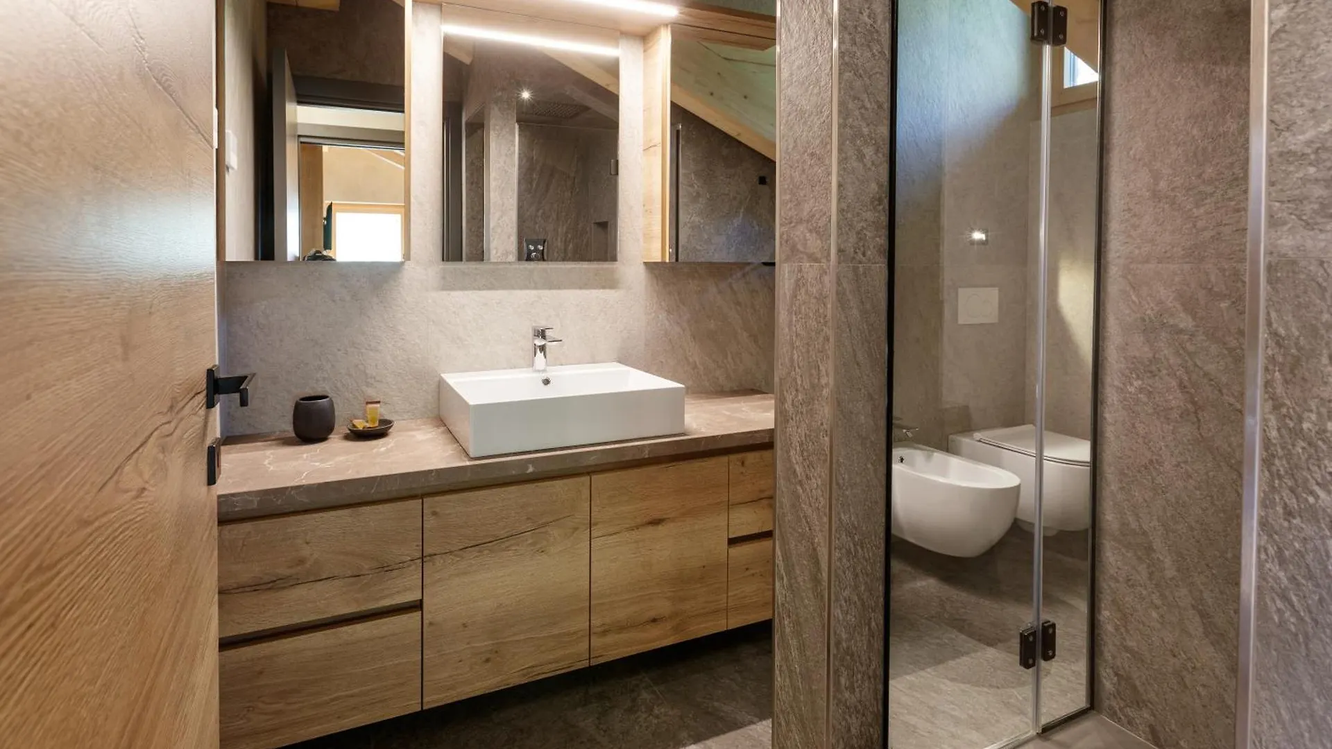 Chaleix Apartment Livigno Italy