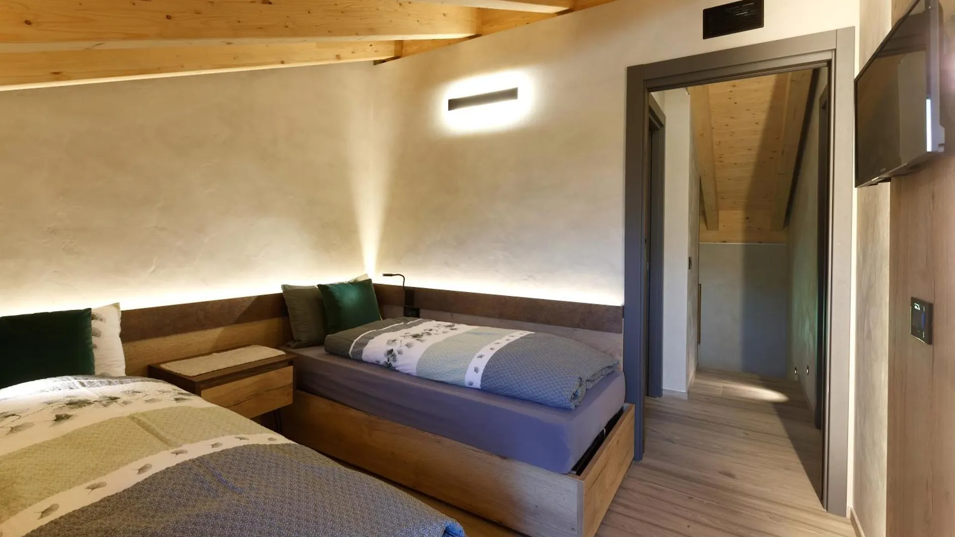 Chaleix Apartment Livigno 0*,  Italy